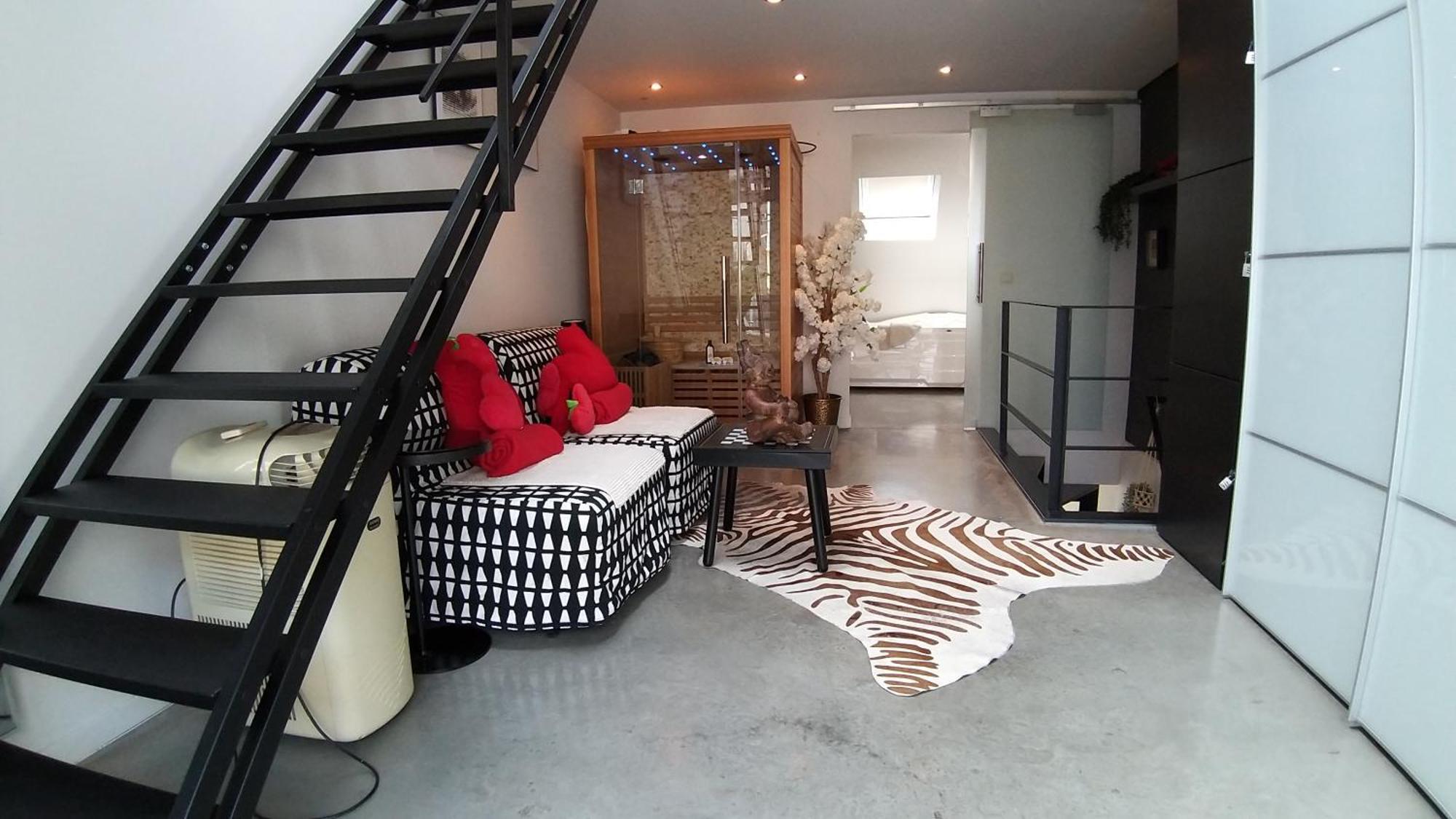 Wellness Loft With Sauna, Jacuzzi, Roof Terrace & Amazing View Apartment Antwerp Exterior photo